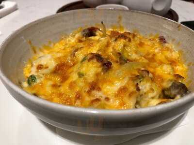 Lewis & Carroll Flower Market