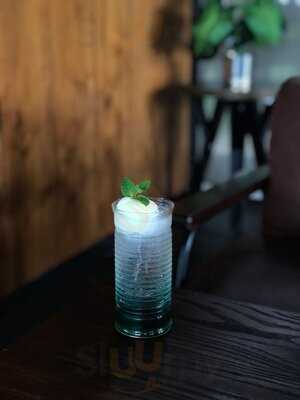 Nirwana Resto & Cafe