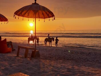 Dunia Resto Bar & Bbq