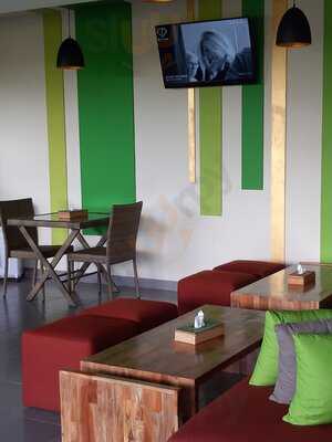 Banave Coffee Shop And Bar