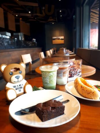 Starbucks - Sun City Mall