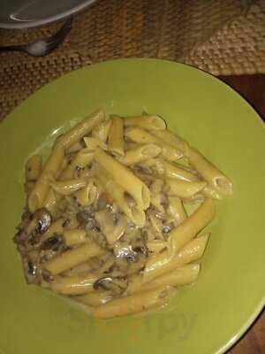 Cotton Tree Restaurant