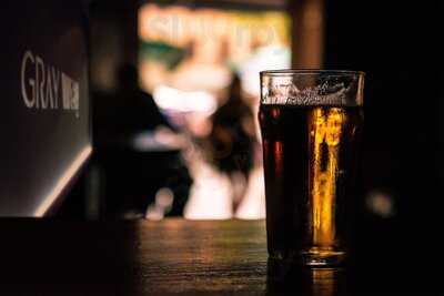 Graywolf Cafe & Restaurant