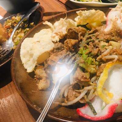 Remboelan - Central Park Mall