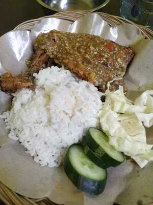 Ayam Gepuk Pak Gembus Jogjakarta Cabang Mataram