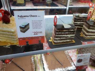 Breadlife - Gajah Mada Plaza