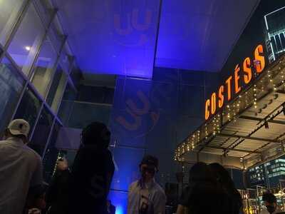 Costess Cafe & Bar