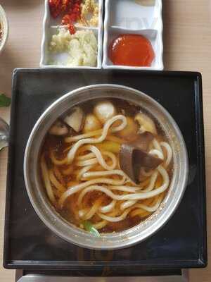 Shaburi & Kintan Buffet