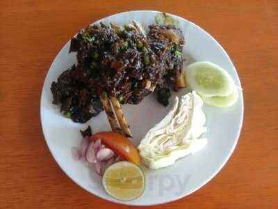 Tengkleng Gajah Bandung