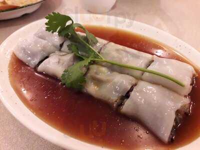 Ling Ling Dimsum & Teahouse