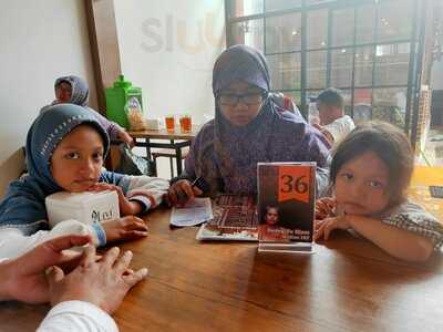 Gudeg Yu Djum Wijilan 31