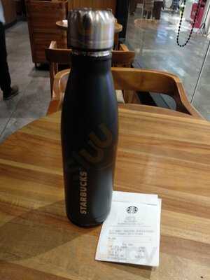 Starbucks - 23 Paskal