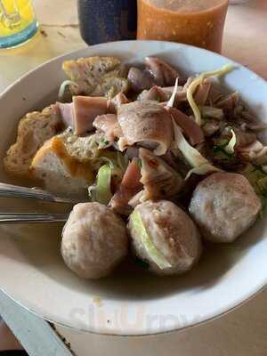 Bakso Kubis Pak Tris