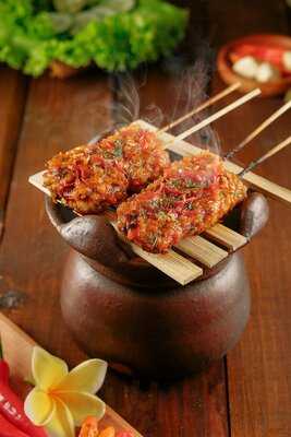 Ikan Bakar Khas Bali Legian