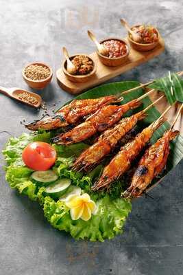 Ikan Bakar Khas Bali Legian