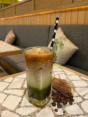 Al Bacio Gelato & Cafe