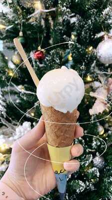 Al Bacio Gelato & Cafe