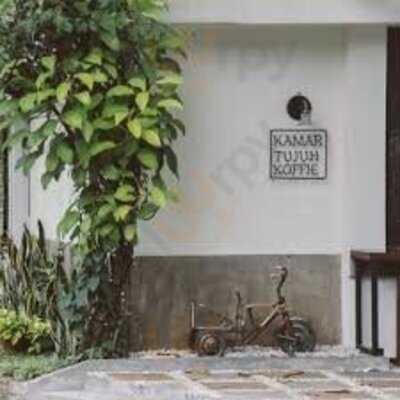 Kamar Tujuh Koffie