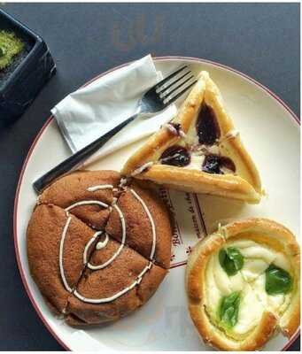 Hoshi Bakery Makassar