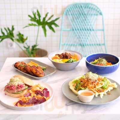 Umauma Eatery & Shop