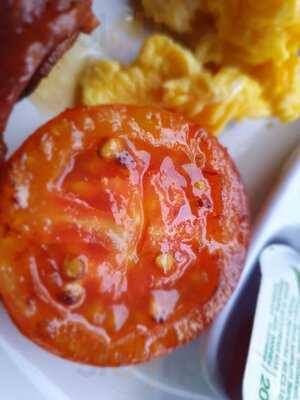 W Sports Bar & Restaurant