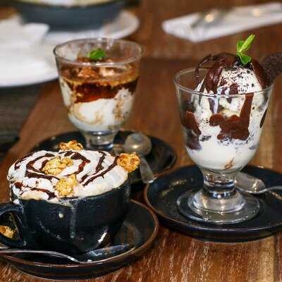 Oldtown Jogja Simanjuntak