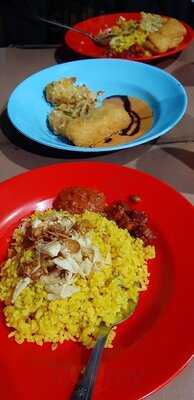 Nasi Kuning Pungkur 216