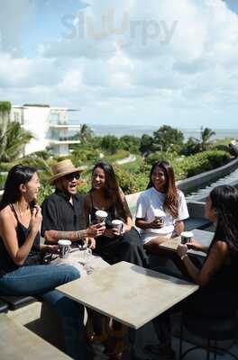 Expat Roasters - Beachwalk