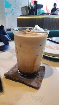 Maketh Coffee & Eatery