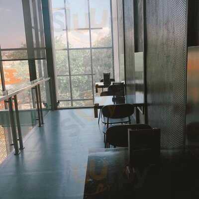 Maketh Coffee & Eatery