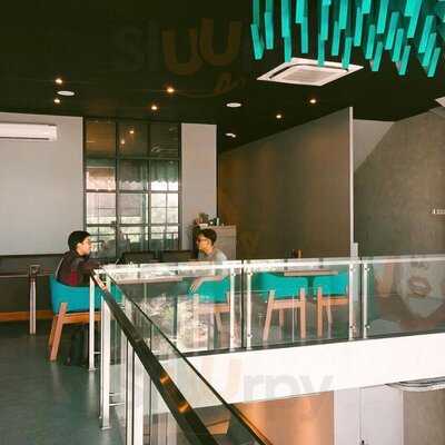 Maketh Coffee & Eatery