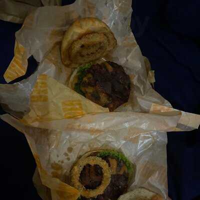 Volt Burgers 'n Sweets