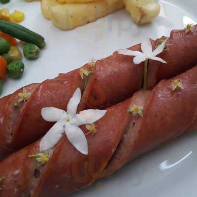 Barapi Meat & Grill Kreo Lounge