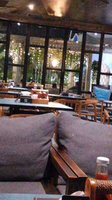 Kolona Kitchen & Coffee