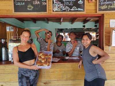 H2o Boat House Restaurant & Coffee Shop