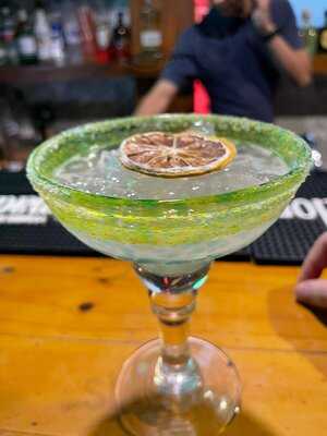 Los Jefes Tequila Bar & Kitchen