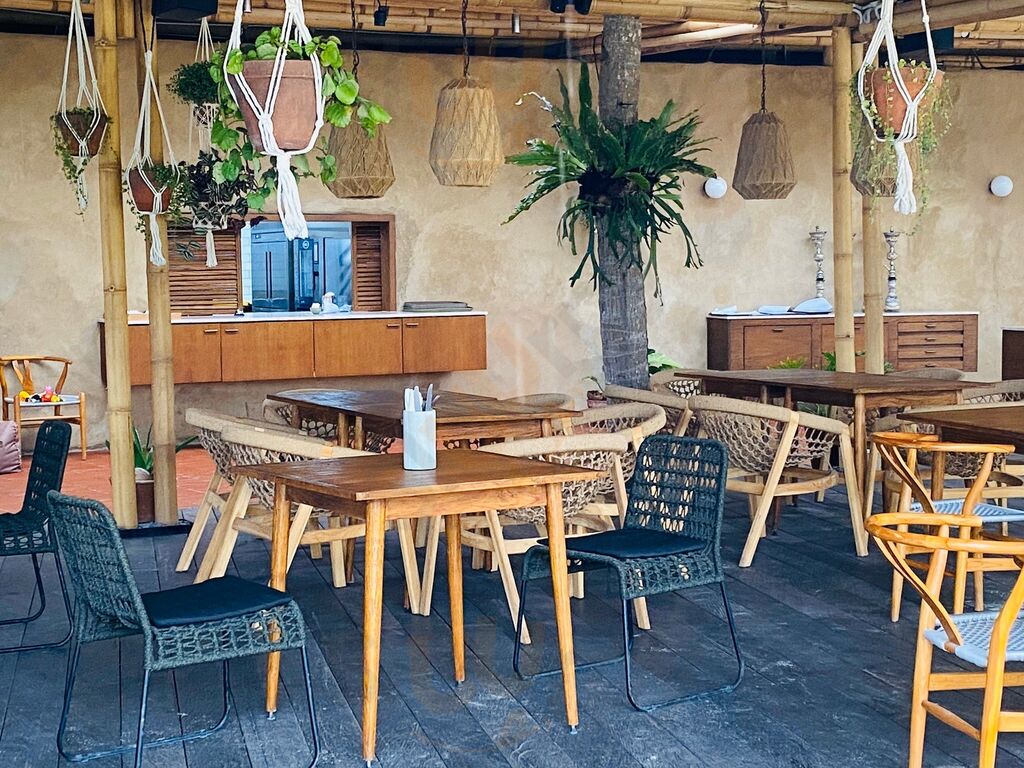 Skinny Dip Beach Club