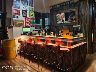 Bands Cafe & Resto