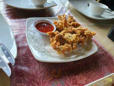 Gama Candi Resto - Bsb City