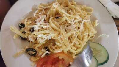 Ceria Bar, Restaurant & Warung