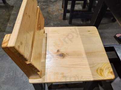 Ncek Legenda Noodle Bar