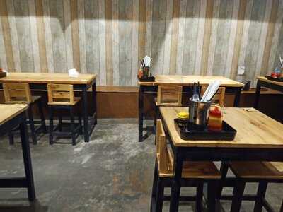 Ncek Legenda Noodle Bar