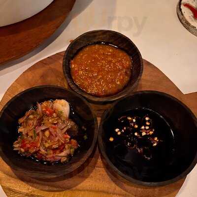 Captain's Table Bali