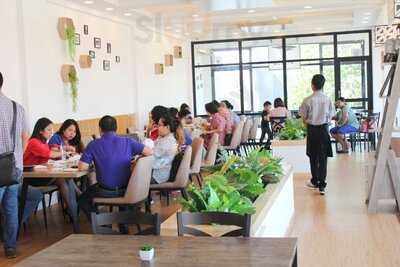 Acacia Coffee & Dining