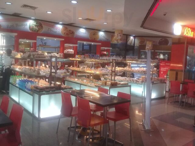 Rita Bakery Tegal
