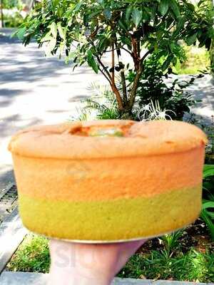 Hikaru Bakehouse Bluder Dan Oleh-oleh Khas Jogja