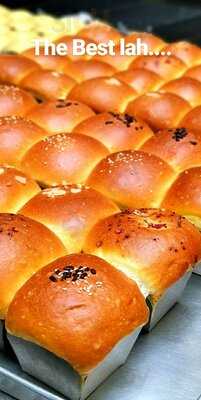 Hikaru Bakehouse Bluder Dan Oleh-oleh Khas Jogja