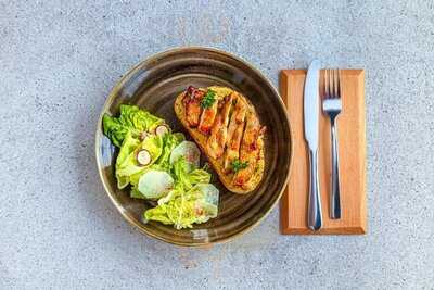 Mint Lounge & Kitchen