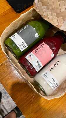 Akkar Juice Bar