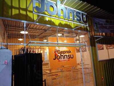 Geprek Johnsu Jogja